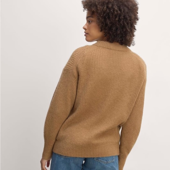 Everlane the Alpaca Crew Neck Sweater in Warm Taupe Sz S - Picture 7 of 13